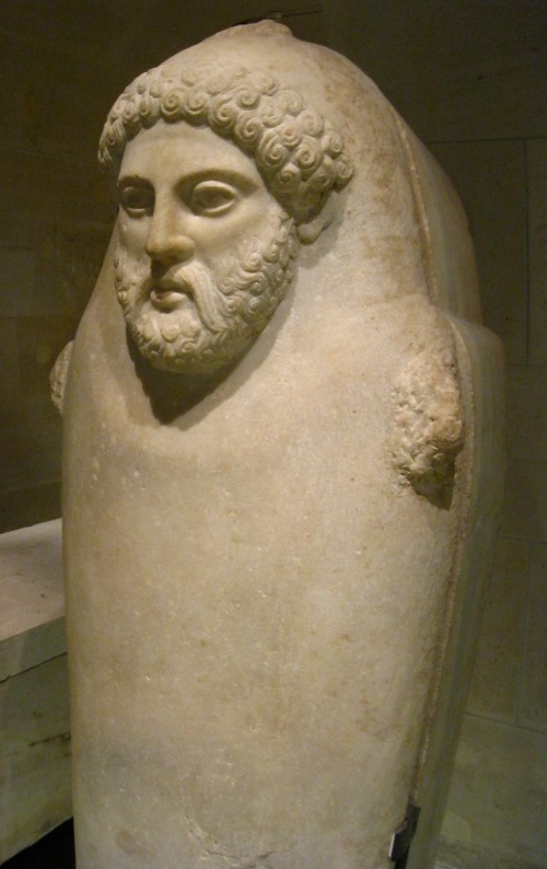 Museo de El Louvre - Página 6 Louvre-sarcophagus-lebanon-man